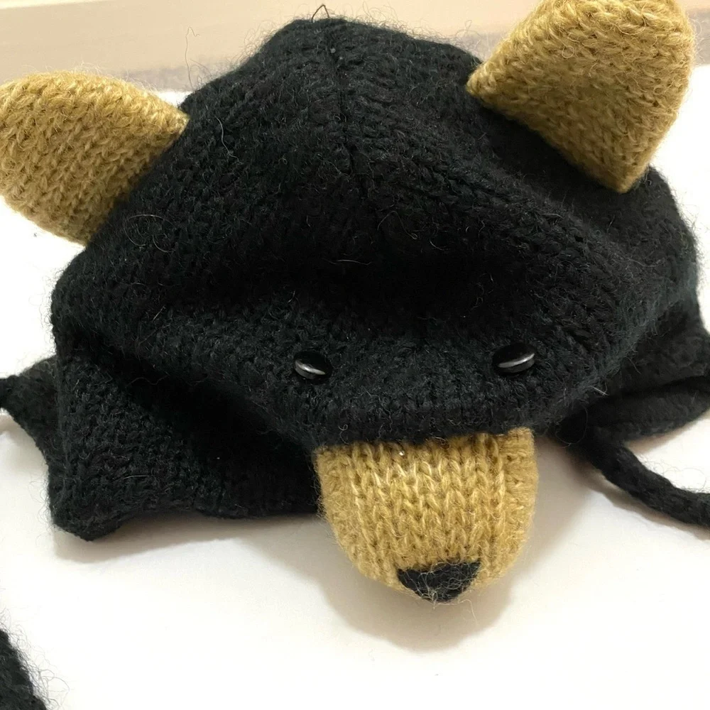 Delux Black Bear Knit Hat Wool/Nylon Fleece Lined Men/Women One Size